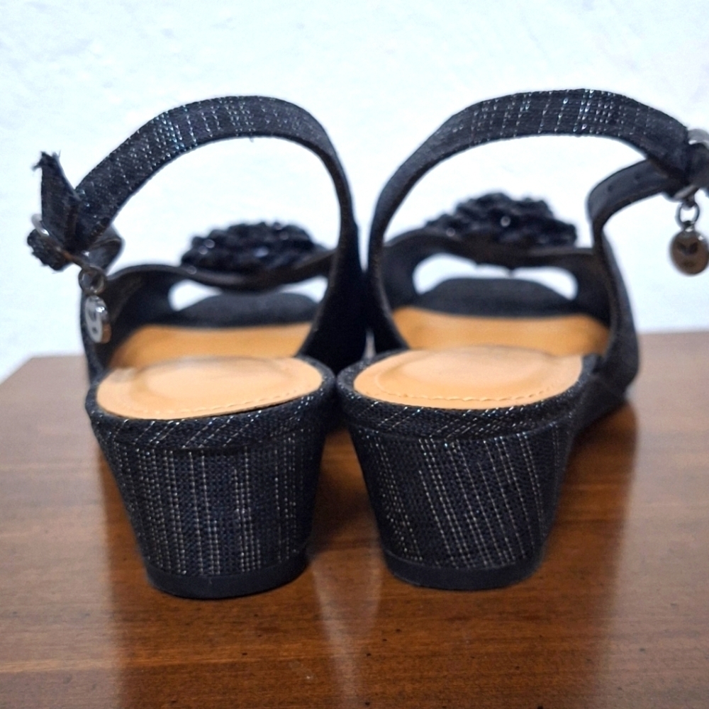 J. Renee Black Womens Sandals Size 81/2 WW - Picture 9 of 10
